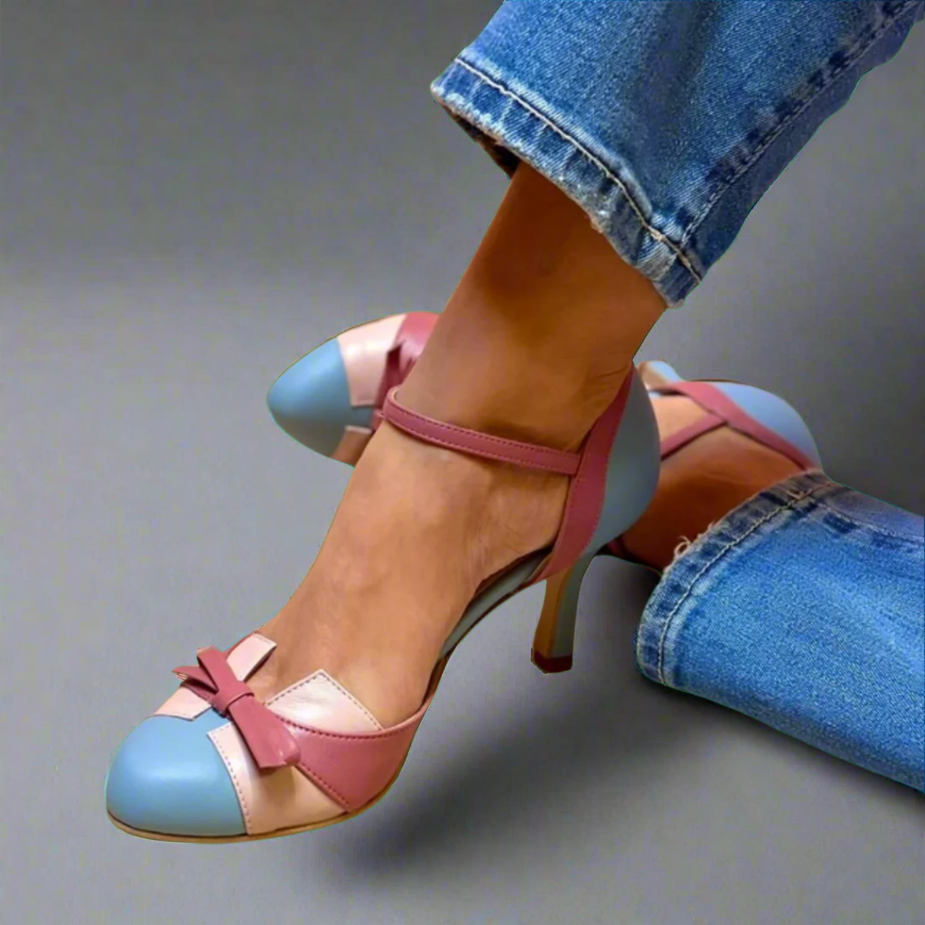 DALIA | Elegante pumps met bandje