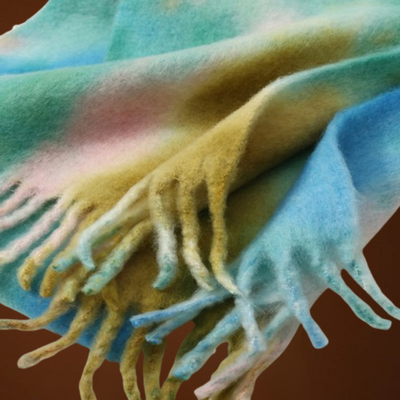 Victoria | Refined Scarf for a Sophisticated Look