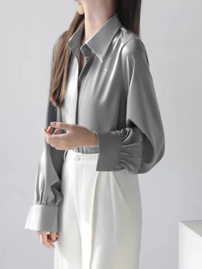 Amelia Loose-Fit Lapel Blouse
