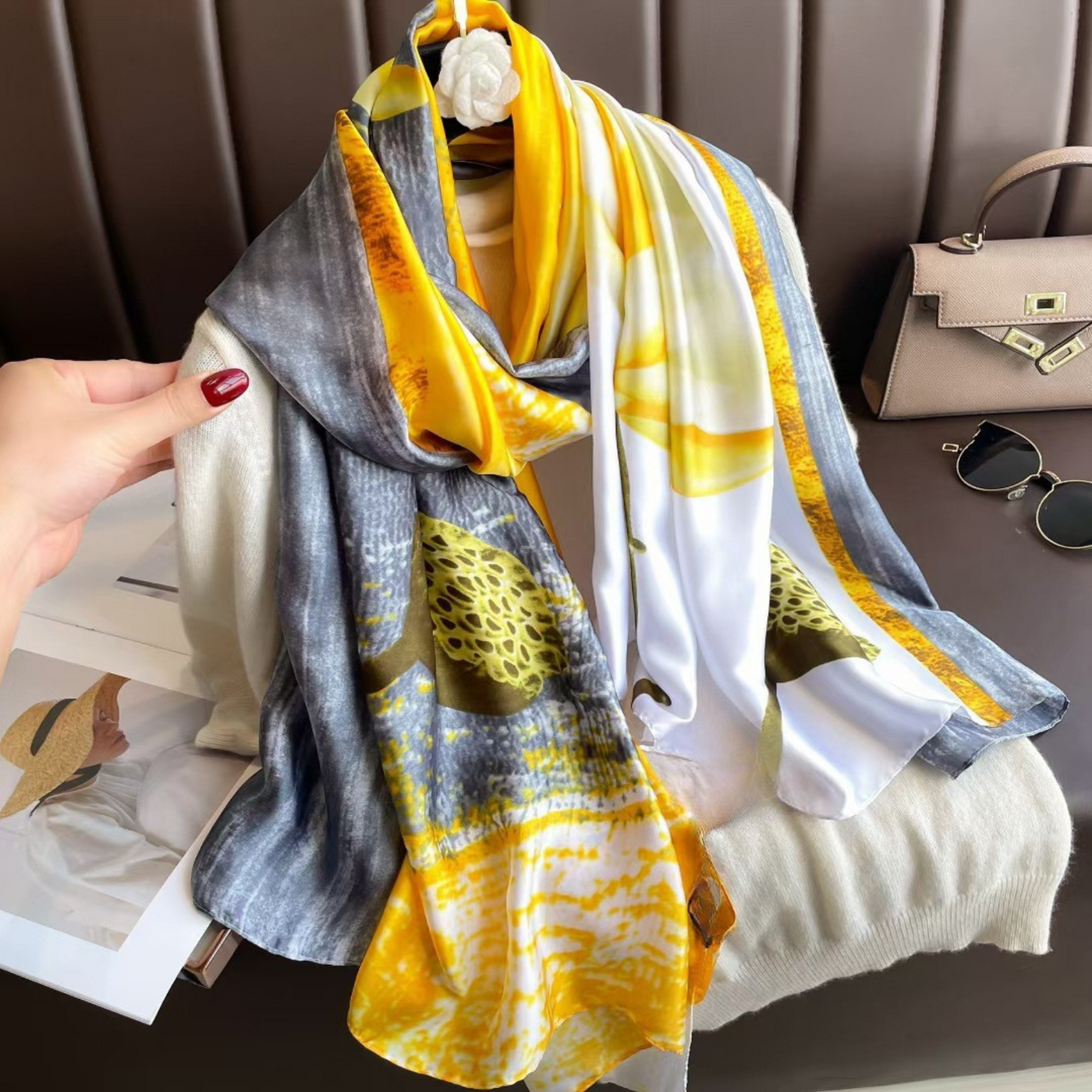 Caterina | Sophisticated Scarf