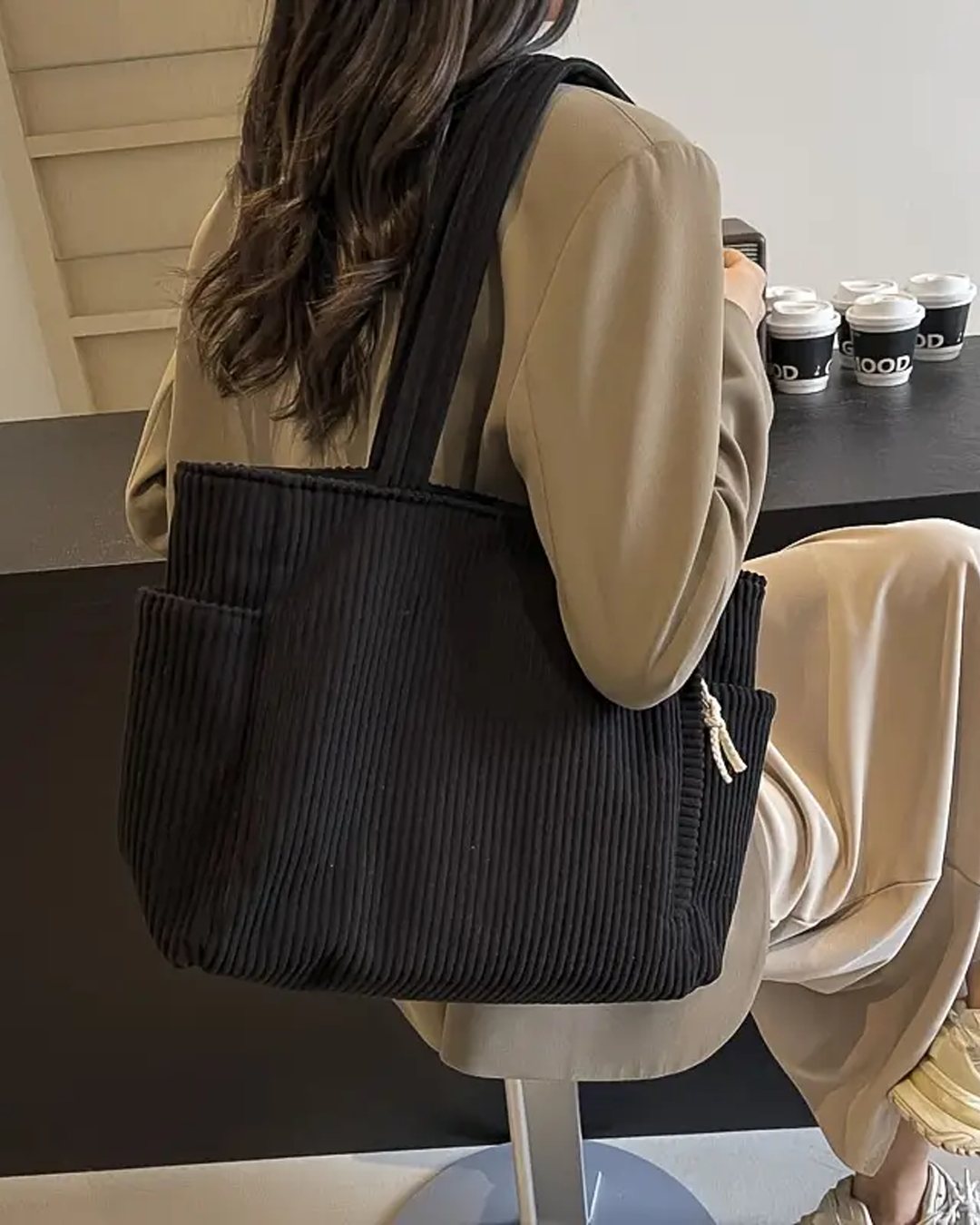 Tilda | Geribbelde Draagtas met koorddetail