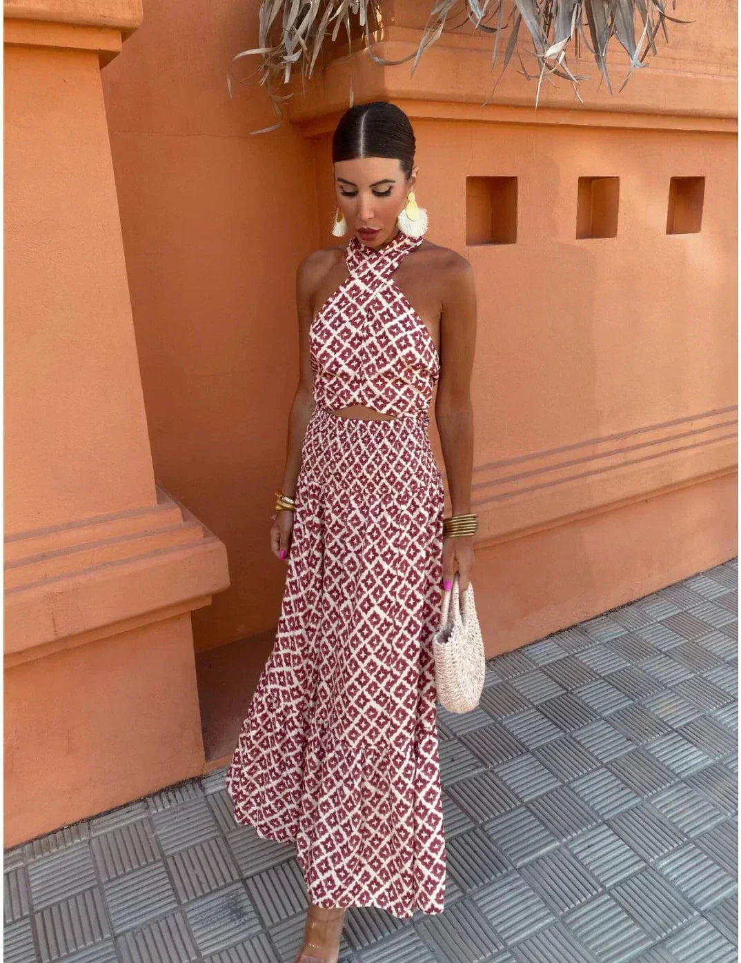 Luna | Elegante midi-jurk met schoudervrije ruches