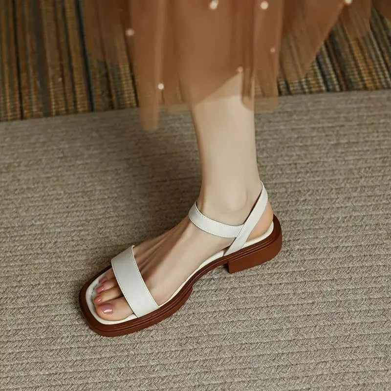 Luna | Leren Sandalen met Tijdloze Elegantie