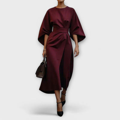 Sonia – Elegant Dress with Sleeves