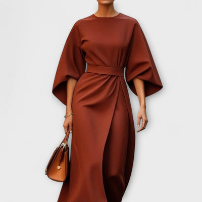 Sonia – Elegant Dress with Sleeves