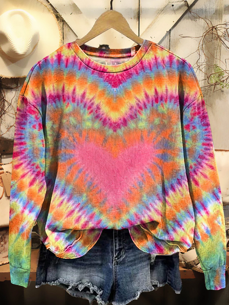 Retro Tie-Dye Love Hearts Sweatshirt – Casual & Comfy