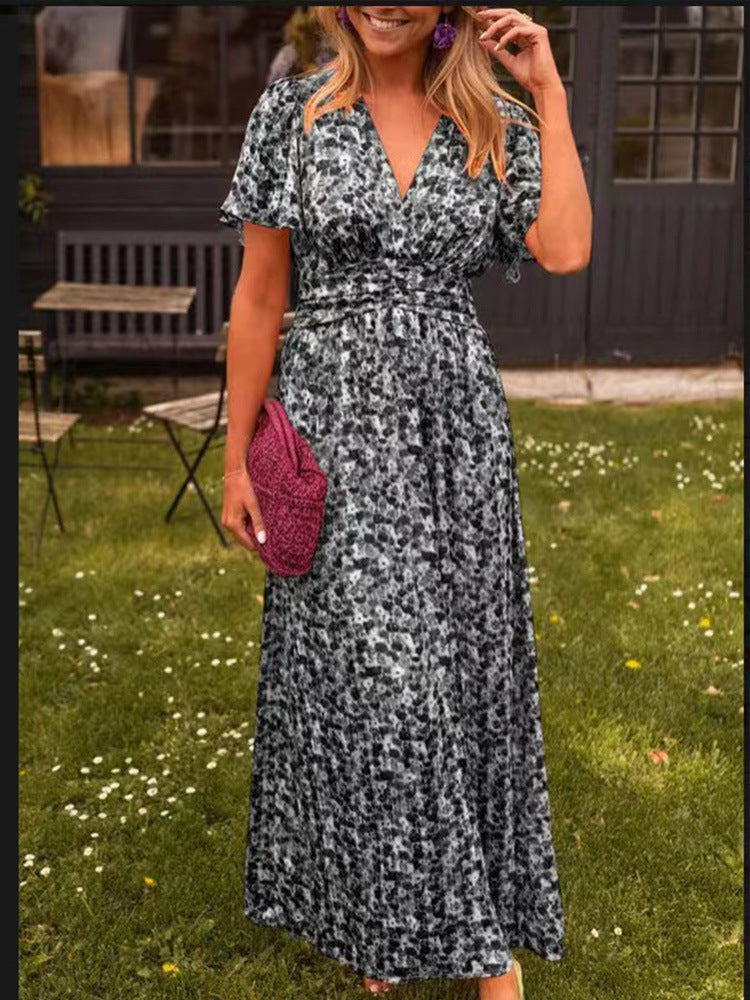 Charlotte™ | Elegant V-Neck Maxi Dress