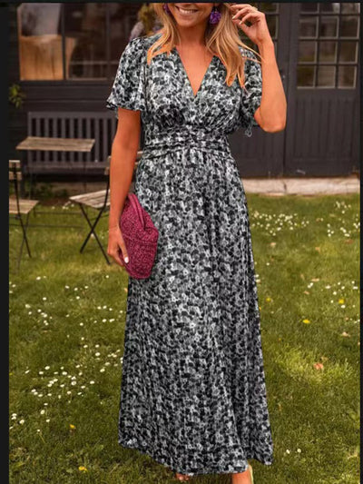 Charlotte™ | Elegant V-Neck Maxi Dress