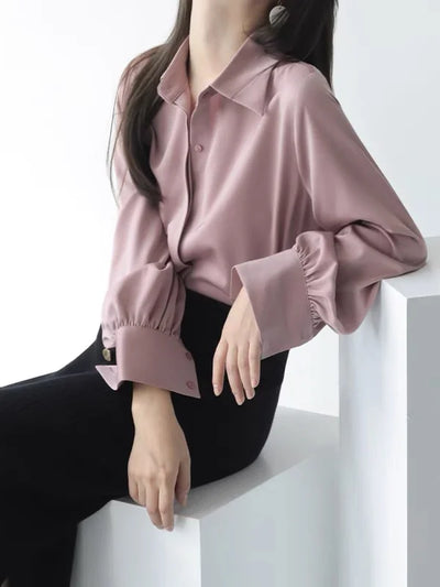 Amelia Loose-Fit Lapel Blouse