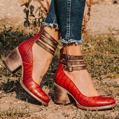 Gemma | Pumps met bandjes