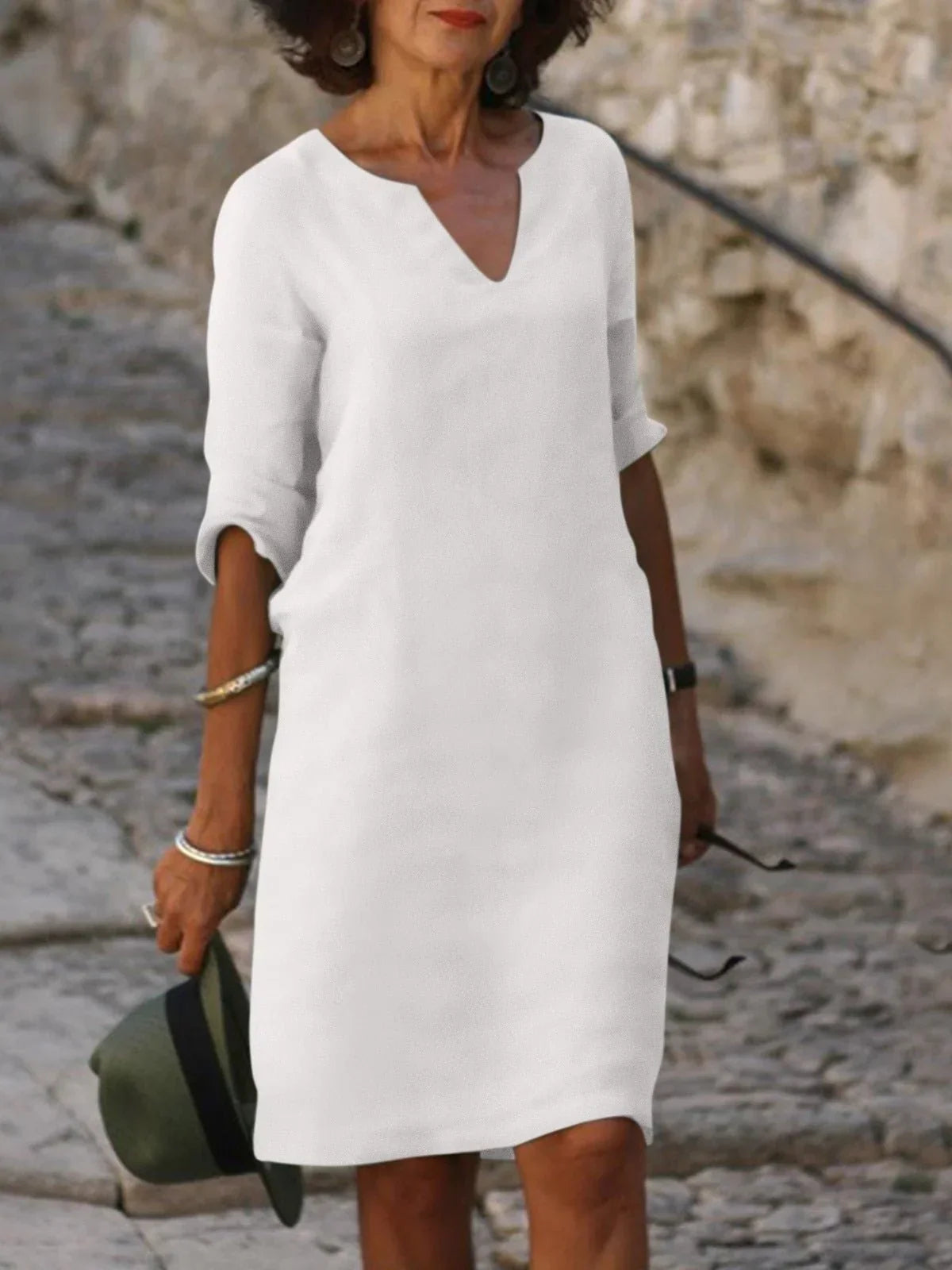 Sabine™ | Elegante V-hals jurk met buikbedekking